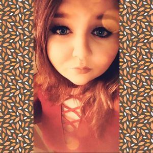 Meet your Posher, Cassie